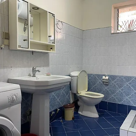 Orest Apartment *